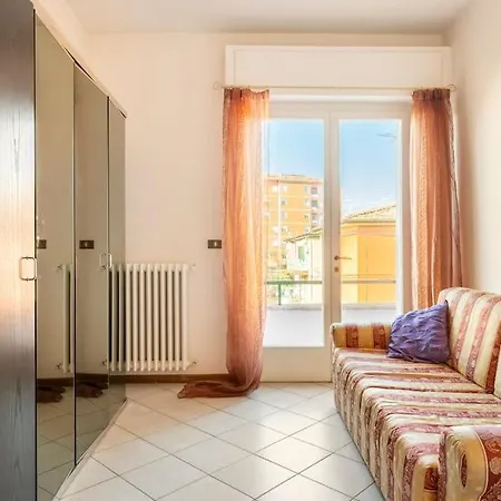 Chic Italian Escape - Lorusso